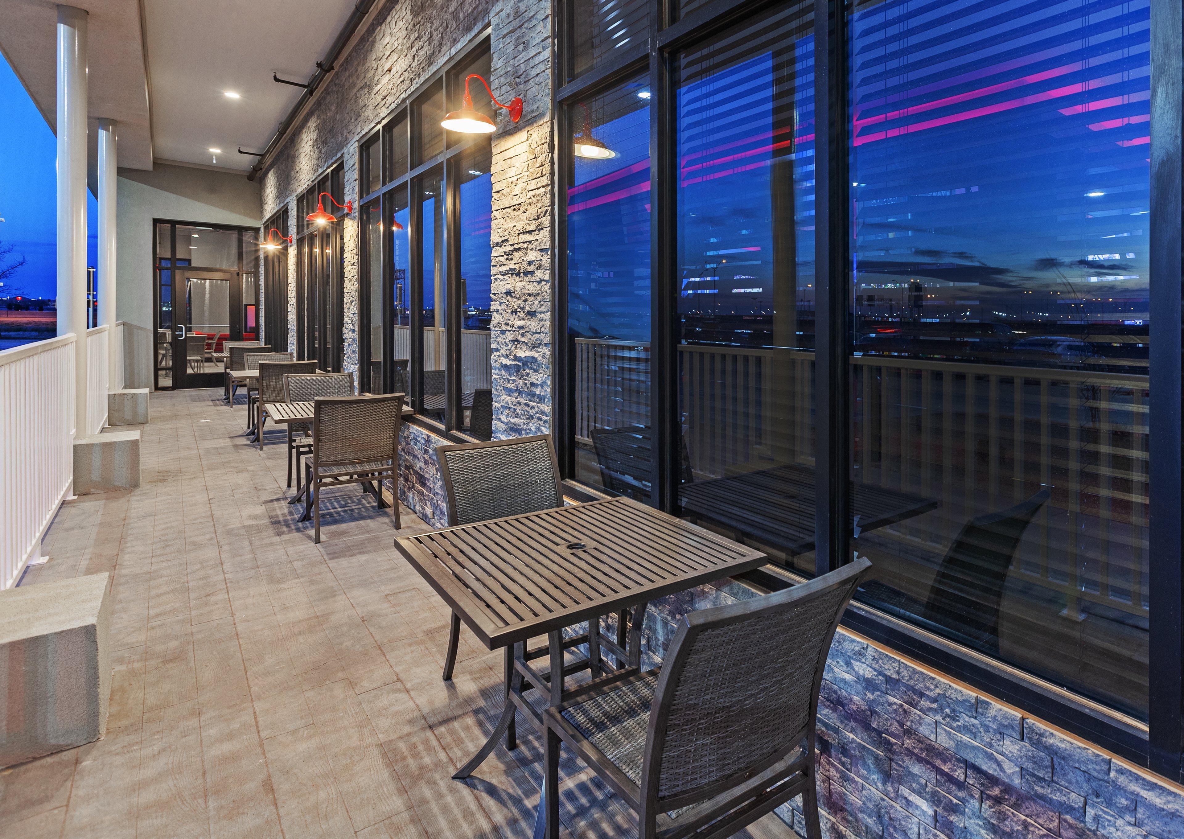 Holiday Inn Lubbock South By Ihg Bagian luar foto